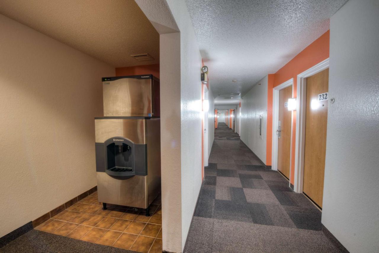Motel 6-Branford, Ct - New Haven Zewnętrze zdjęcie